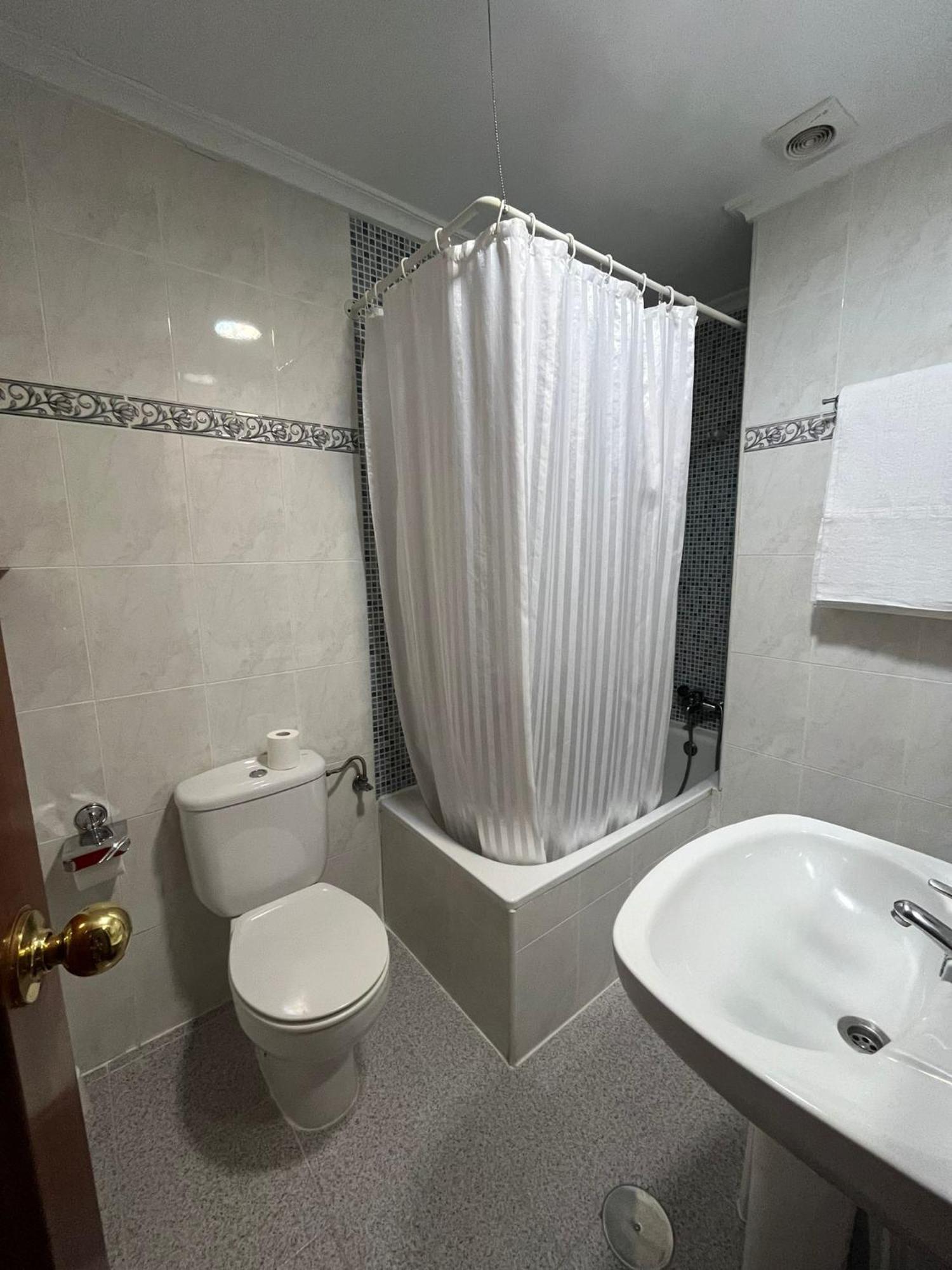 Hotel La Basilica Venta de Baños Exterior foto